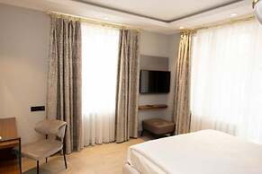 Royal Hayat Hotel