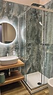 Raffaelli Suite