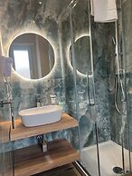 Raffaelli Suite