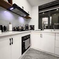 Da'Bryl Luxury Suites