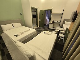Grand Rafinn Hotel