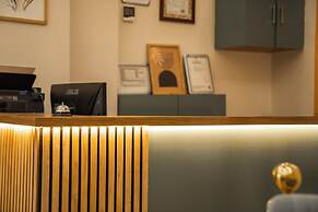 Grand Rafinn Hotel