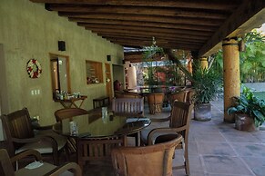 Zapote House