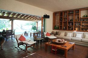 Zapote House