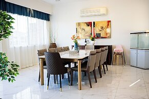 StayAU 6BR Deluxe Lakeview Point Cook