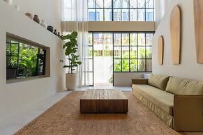 Surf Loft 1 by Alfred in Bali