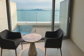 WAVE M HOTEL EAST