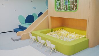 WAVE M HOTEL EAST
