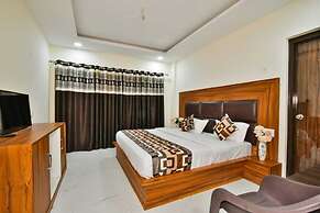 Hotel Blue Heaven