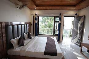 Hotel Blue Heaven