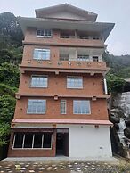 Hotel East Inn