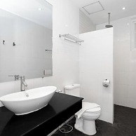 Hillside Seaview Residence