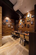 Hotel Laxvas- The Business Hotel