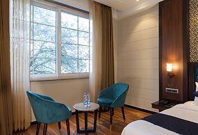 Hotel LA Eden Mussoorie