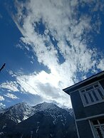 Himalayaa Retreat