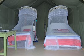 Rhino Tourist Camp
