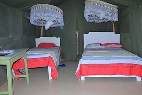 Rhino Tourist Camp