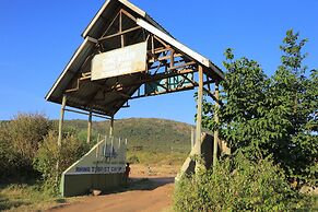 Rhino Tourist Camp