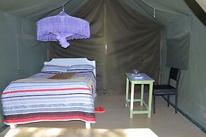 Rhino Tourist Camp