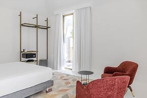Dome Hotel