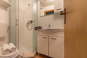 Holiday House Vilana With Jacuzzi