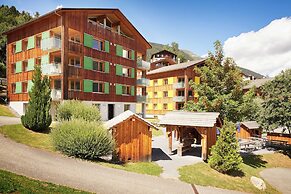 Reka-Feriendorf Disentis