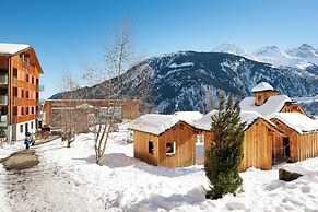 Reka-Feriendorf Disentis