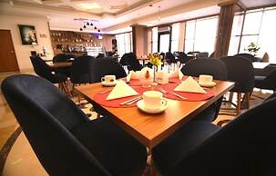 Larichy Serviced Apartments