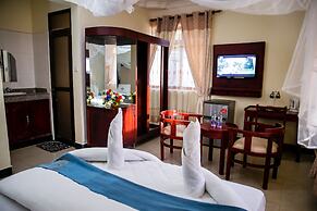 KIBO PEAK PALACE HOTEL