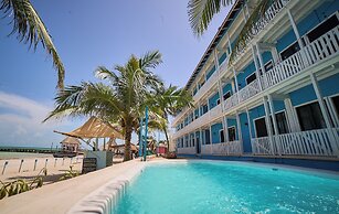 El Faro Beach Front by ÓOL Hotels