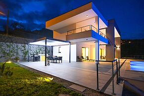 Villa Iganto in Poljane