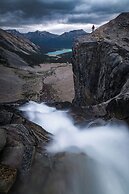 The Lodge at Bow Lake