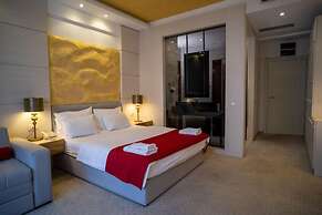 Hotel Atina by ENTOPYA
