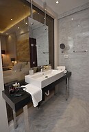 Hotel Atina by ENTOPYA