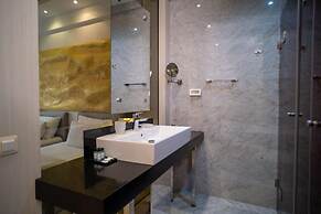 Hotel Atina by ENTOPYA