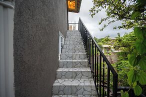 One Love Guesthouse