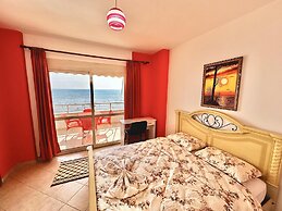 Beachfront Apartment With Stunning Sea Views