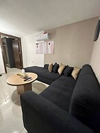 Stylish Luxe Apartment Fr 0005