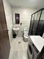 Stylish Luxe Apartment Fr 0005