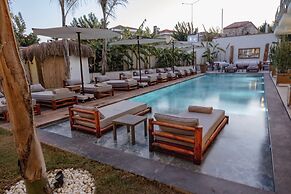 Q Alacati Otel
