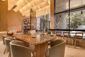 ZENTRUM Residences – By AVA Rentals