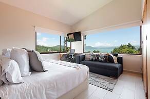 Villa Camila Unmatched Lake Views