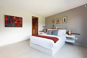 Villa Camila Unmatched Lake Views
