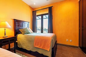 Caracol 37 Luxury Condo