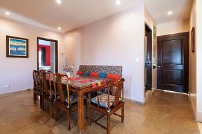 Caracol 37 Luxury Condo