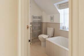 Jasmine Cottage-2BD in Heart of Bourton