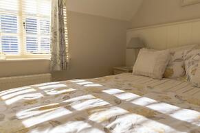 Jasmine Cottage-2BD in Heart of Bourton