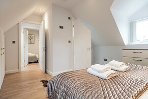 Bright&Spacious 3BD in Centre of Bourton