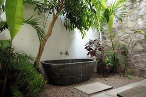 Villa Quetzalpapalotl