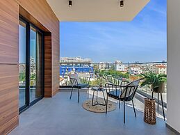 Sanders Crystal 2 Limassol
